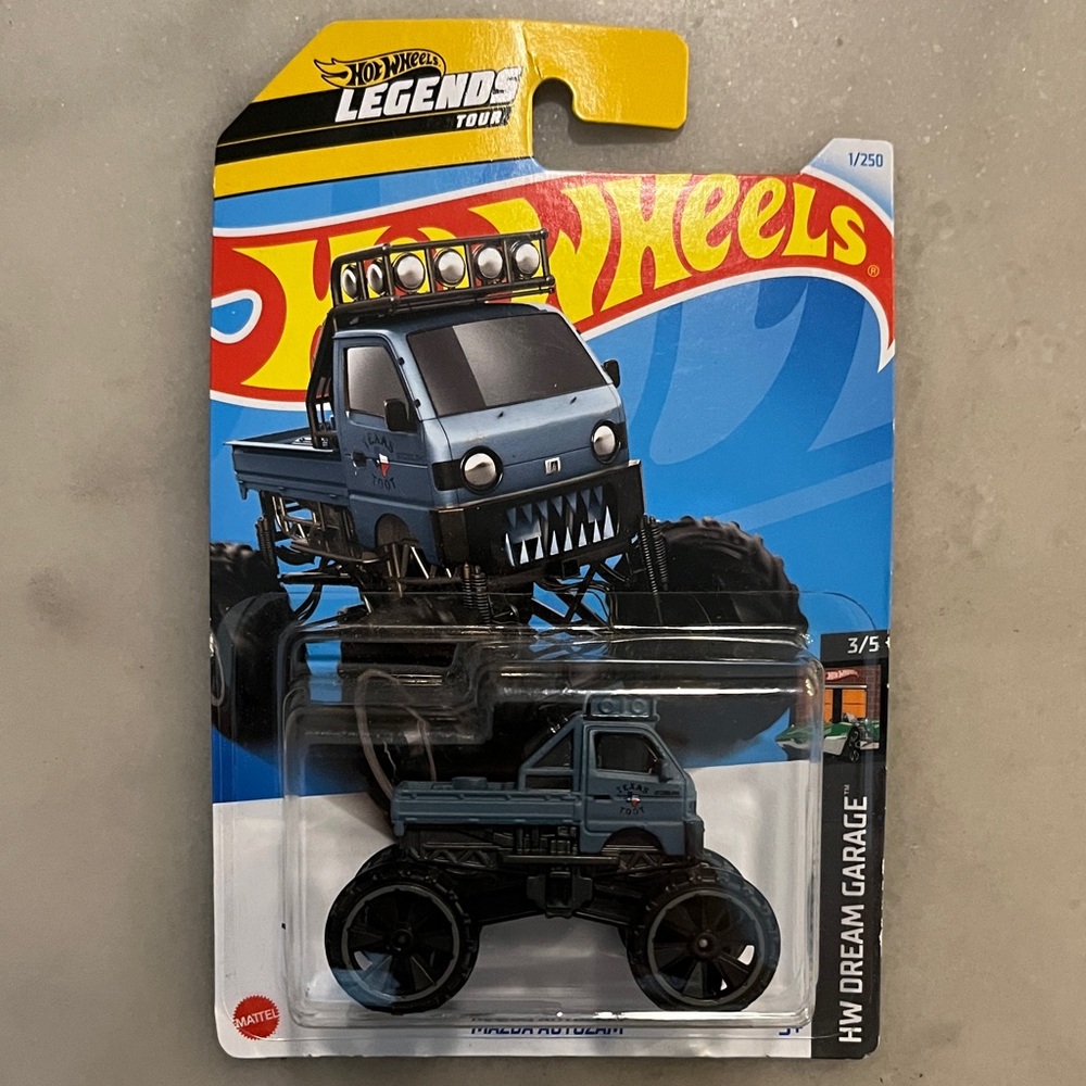 🎈Hot Wheels Legends Tour Monster Truck🎁Bundle up to 5lbs for $20 Sale 📦